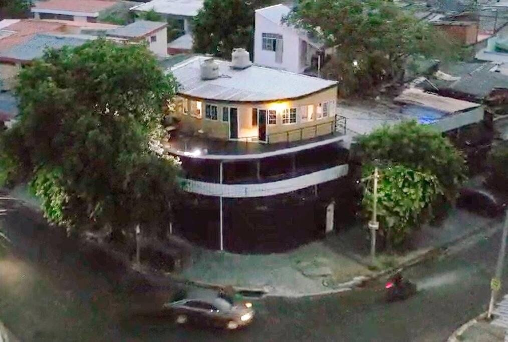 Apto Para Turismo. Moderno Comodo Y Panoramico. San Salvador Exterior foto